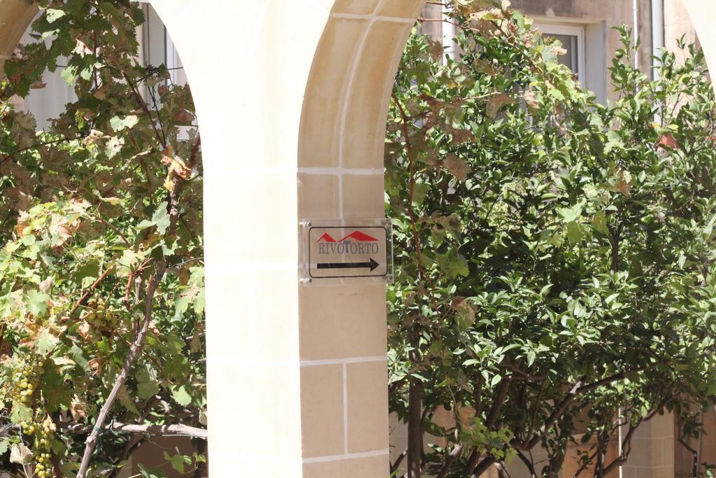 Rivotorto Retreat House Birkirkara Exterior foto
